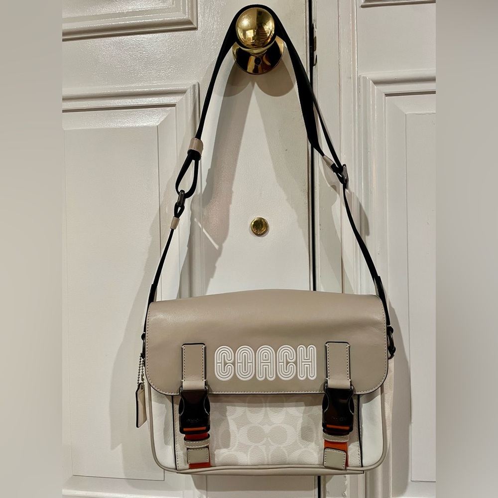 Coach Beige and Orange Messenger Bag - Picture 4 of 10